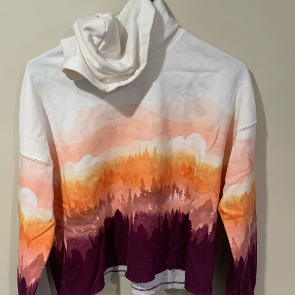 Girls XL cropped hoodie
